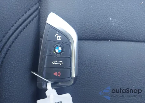 2020 BMW X1 xDrive28I z USA, uszkodzony, nr VIN WBXJG9C08L5P52880